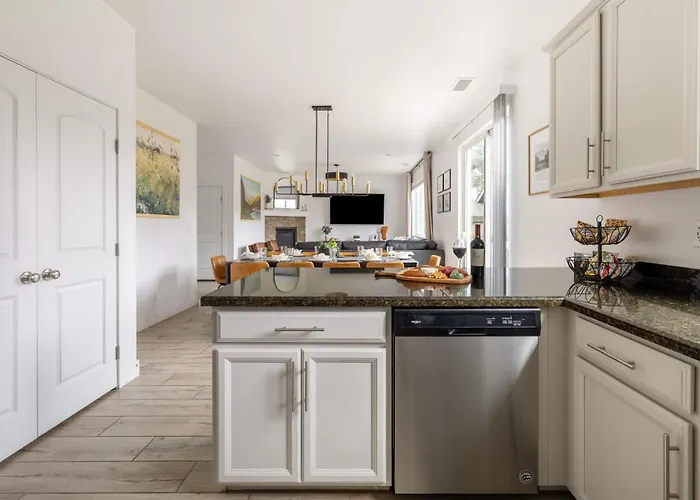 5br Forest Mountain Retreat Flagstaff
